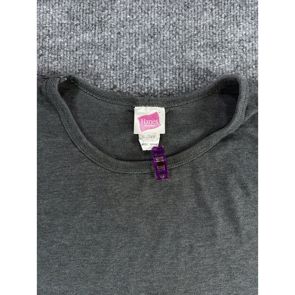 VTG Hanes Her Way Womens Lg T-Shirt Lot of 4 Crew Neck Short Sleeve Cotton Blend - Picture 3 of 12